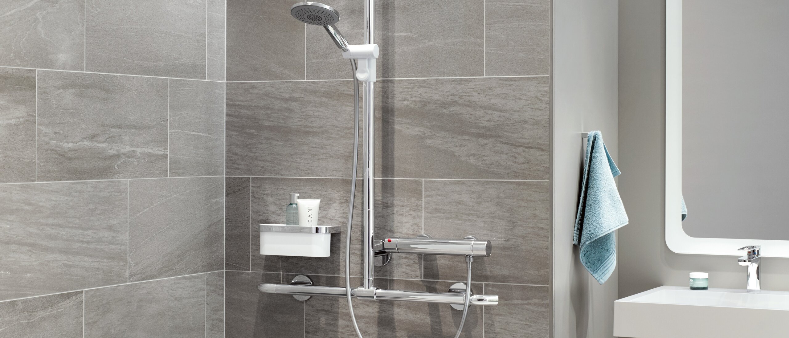 WARM TOUCH - Shower area